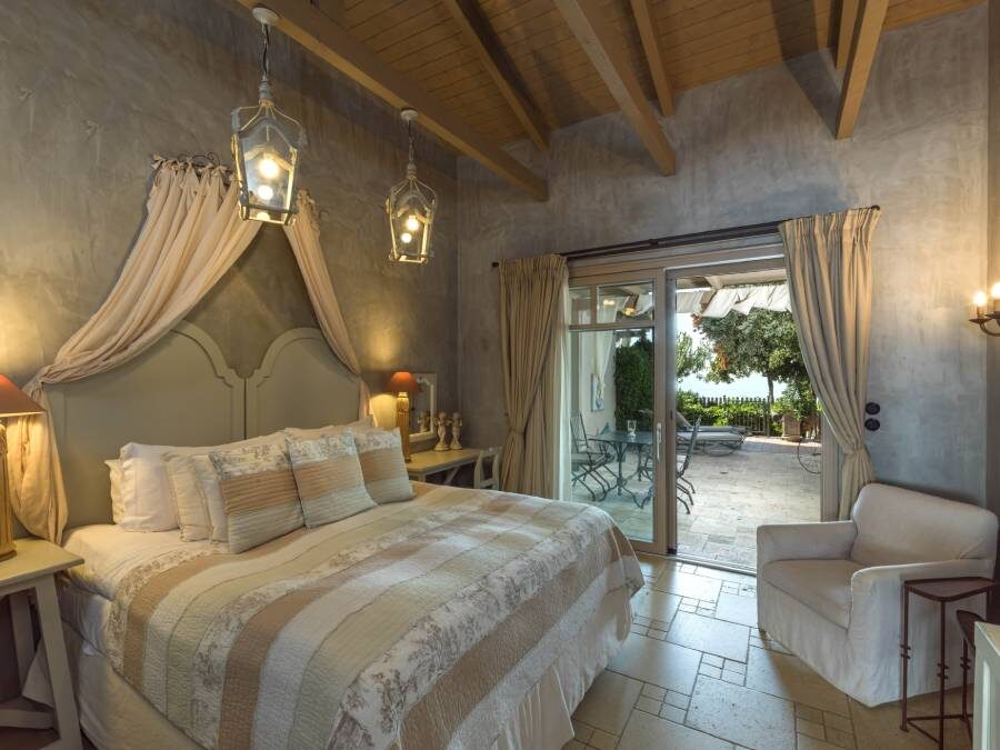SUITE 3