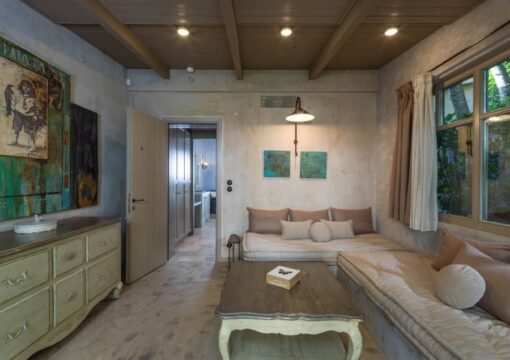 SUITE 1