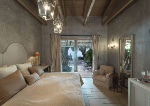 SUITE 2