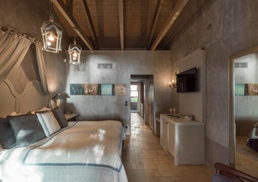 SUITE 1