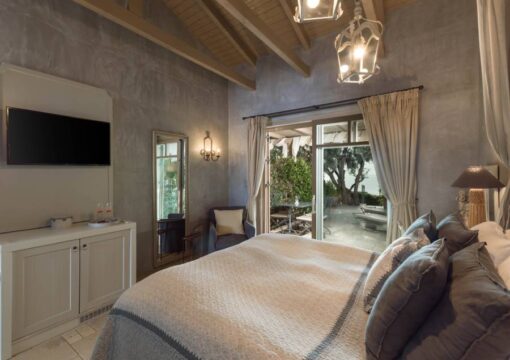 SUITE 1