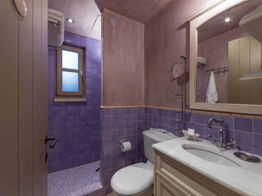 SUITE 1